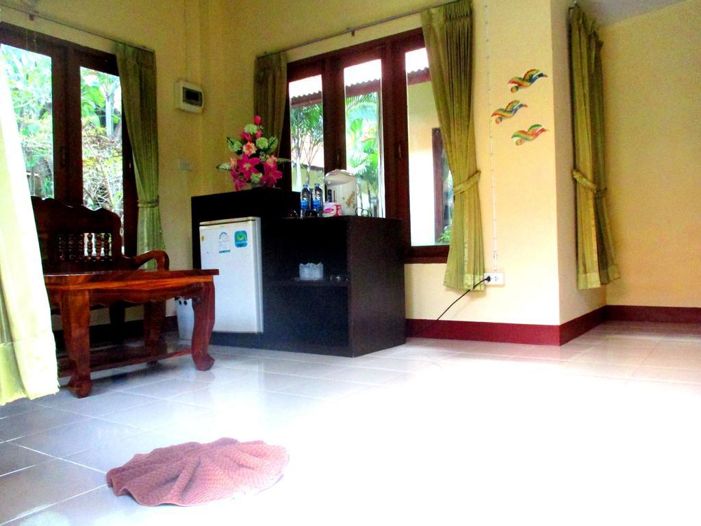 Happiness Resort Ban Khlong Haeng Exteriör bild