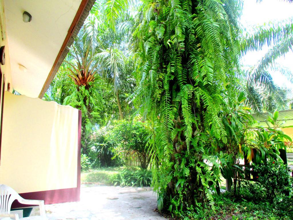 Happiness Resort Ban Khlong Haeng Exteriör bild